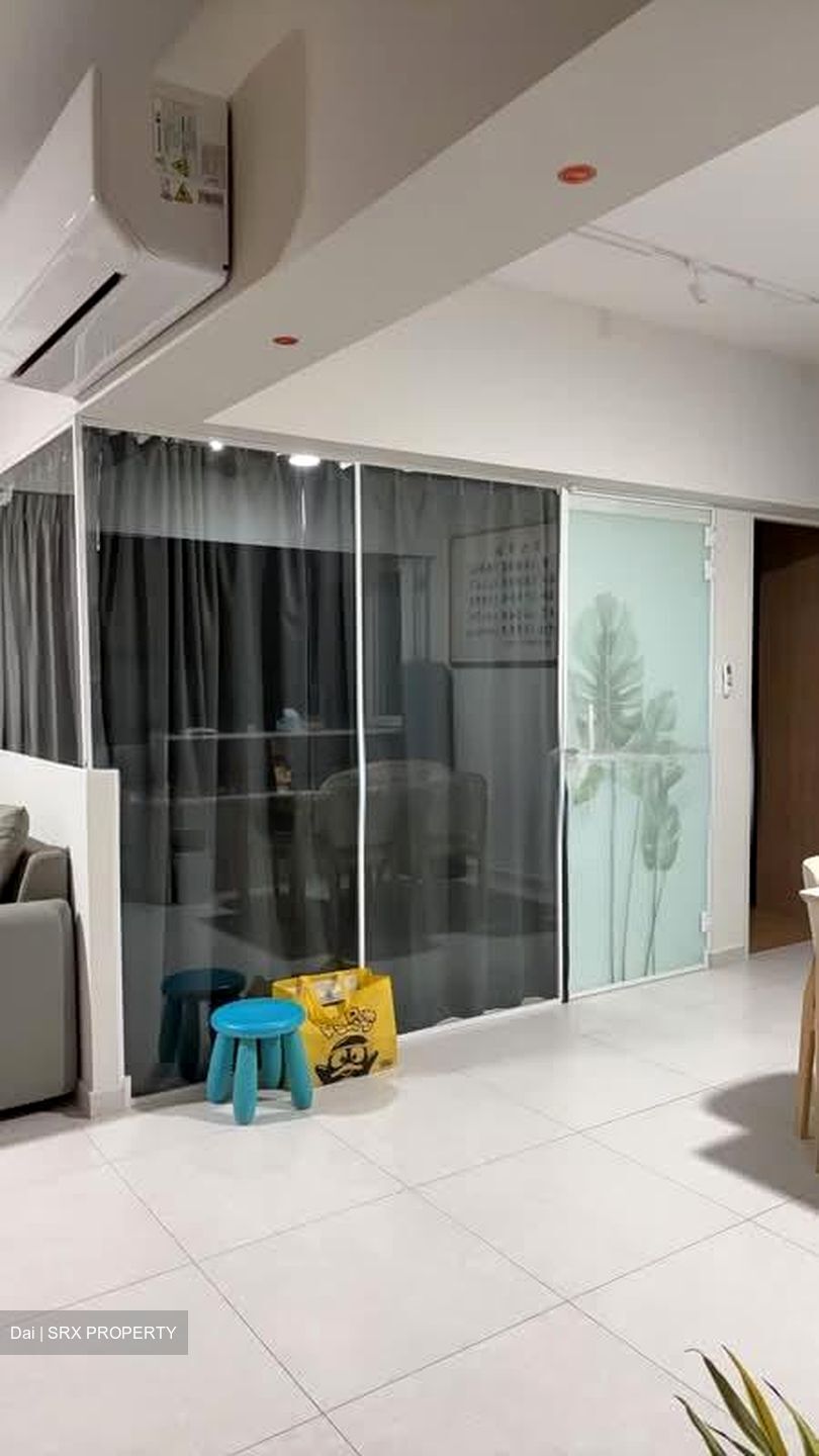 Blk 439 West Edge @ Bukit Batok (Bukit Batok), HDB 4 Rooms #555190941